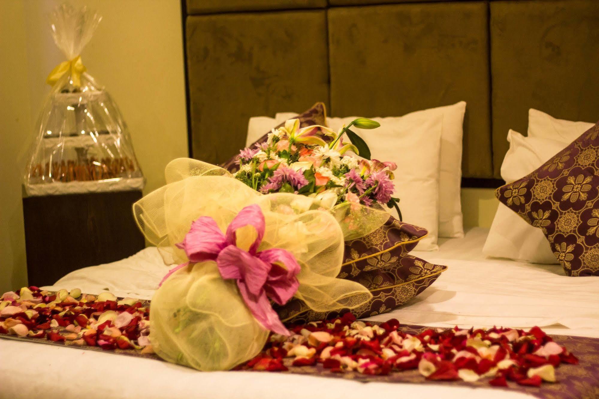 Al Makan Suites 101 By Al Azmy Riyadh Eksteriør billede